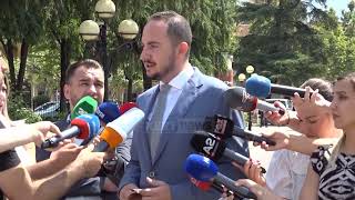 Klan News - 7 Korriku bashkon deputetët demokratë
