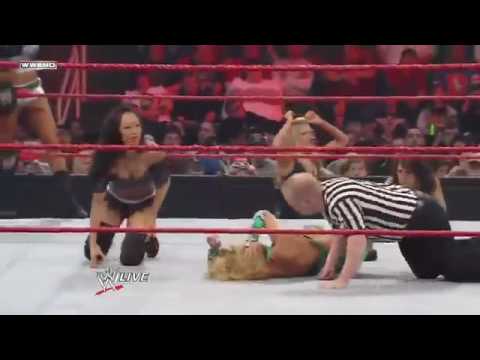 WWE Beth Phoenix Eve Torres Gail Kim Vs Michelle McCool Layla Maryse WWE Match