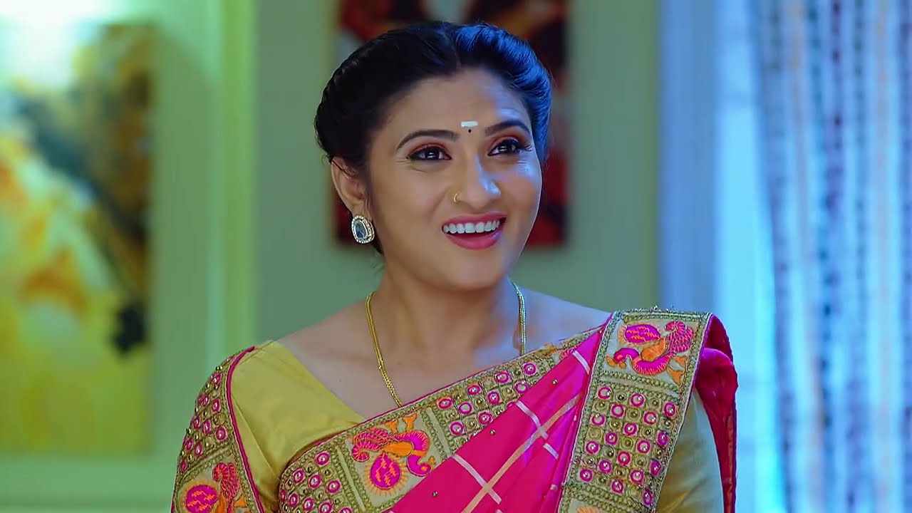 Neelambhari విషం పెట్టాలని ప్లాన్ చేస్తుంది | Radhamma Kuthuru | Full Ep. 1471 | ZEE Telugu