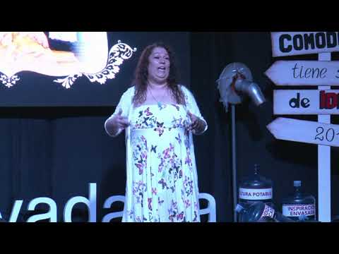 Acompañar la niñez trans | Daniela Andrade | TEDxComodoroRivadavia