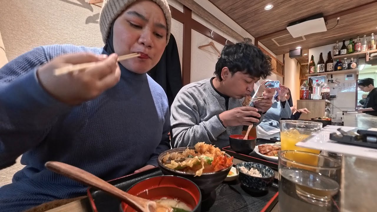 Makan makanan halal dekat kamakura #japan #kamakura #halalfood #malaysia 