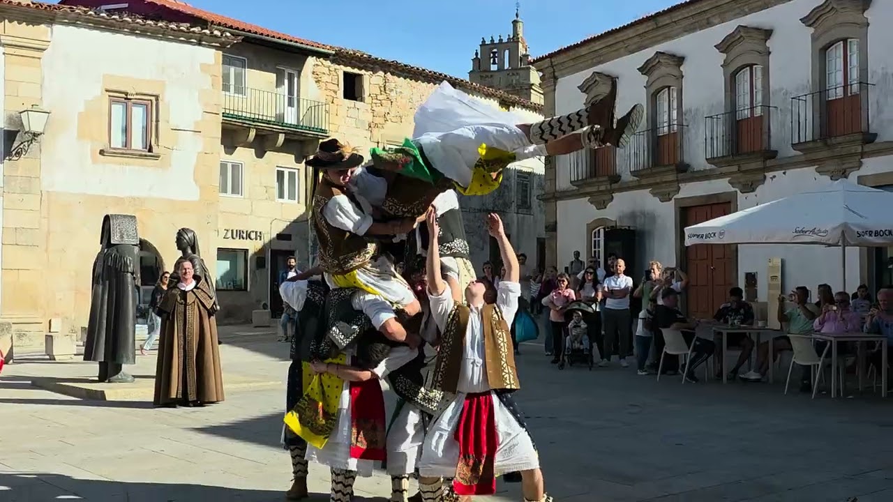 Assalto ao castelo Pauliteiros de Sendim