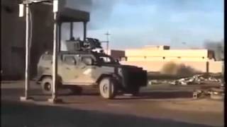 Сирия 2015 Боевика от взрыва гранаты подбросило на 2 метра Сирия 2015 Боевика от взрыва гранаты подбросило на 2 метра