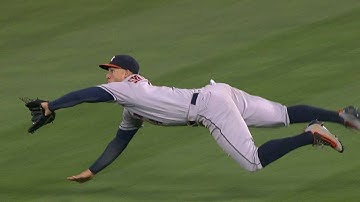 HOU@LAA: Springer robs Trout with a diving catch