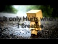 Capture de la vidéo Greenwheel - Breathe Lyrics