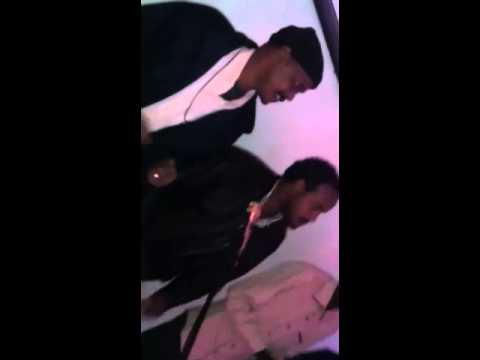 معتز الظريف قبال ميعادنا بساعتين 