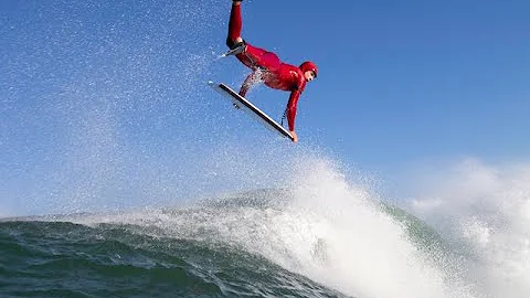 Jared Houston bodyboarding in South Africa 2022.