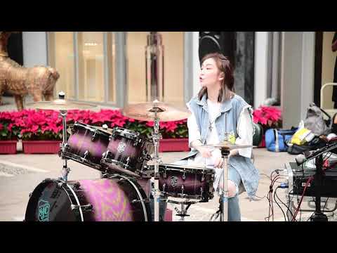 五月天《傷心的人別聽慢歌》街演#November | 羅小白 S.white