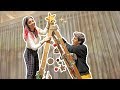 ASÍ CONVERTIMOS ESTA ESCALERA EN UN ÁRBOL DE NAVIDAD Y SE VE MEJOR  | LOS POLINESIOS