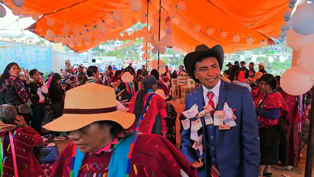 Bautizo en San Martin Itunyoso con la familia Reyes y familia Rodriguez