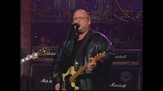 TV Live: The Pixies - &quot;Monkey Gone to Heaven&quot; (Letterman 2004)