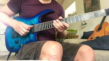 Short guitar lesson: C# Minor Arpeggio and Scale Run - Tabs and how to play available on Patreon