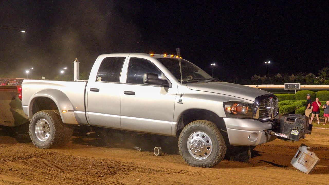 Truck Pull 2021 Work Stock Diesel Truck Pulling finals Thoroughbred