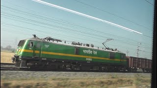 Parallel Overtake of a Freight Train on DFC by New Delhi-Varanasi Vande Bharat Exp. (March 27, 2022)