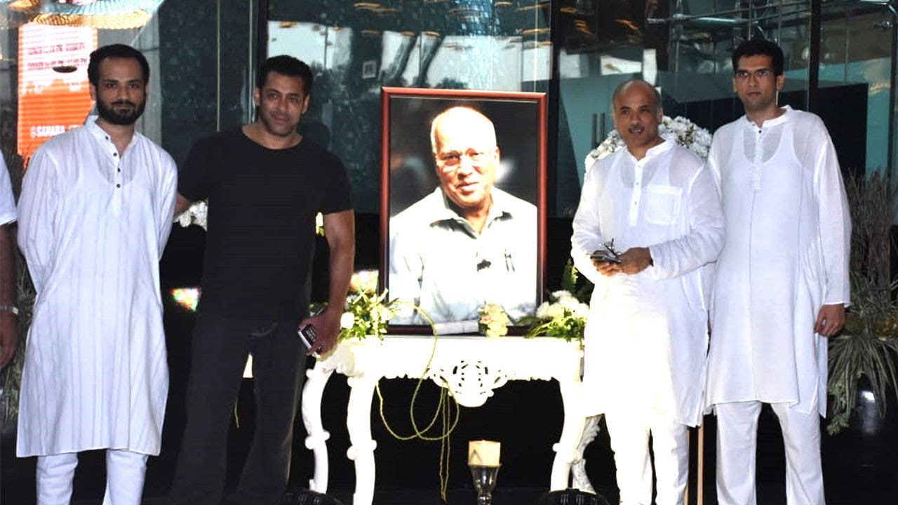 Salman Khan Attended Prayer Meet of Late Rajkumar Badjatya - YouTube