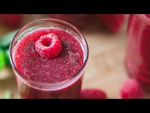 cranberry-raspberry-chia-lemonade