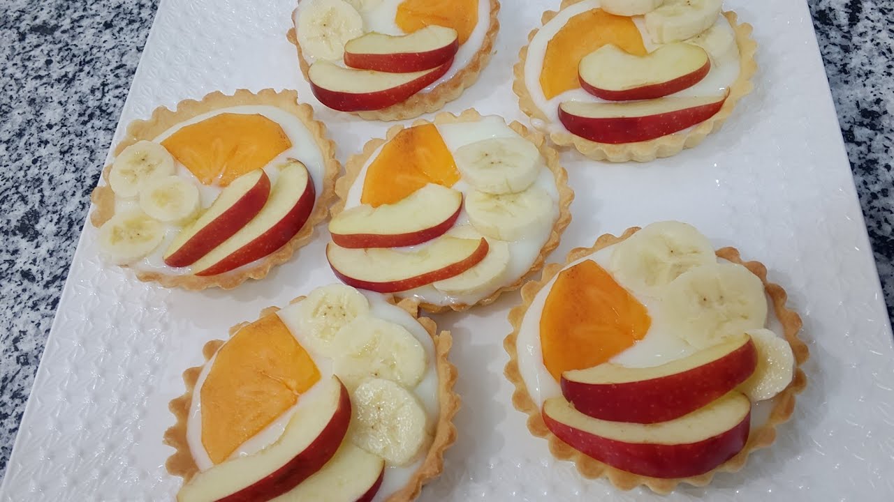ميني طارت بالفواكه 🍎🍌🥭كايجيو ولا أروع مذاقاً و شكلاً😋😋 mini tarte aux fruits 