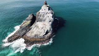 DJI Mavic 3 Tillamook Rock Lighthouse revisited