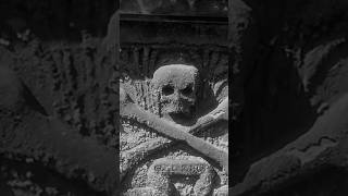 Haunted Greyfriars Kirkyard #horror #edinburghvideos #haunted #cemetery #hauntededinburgh