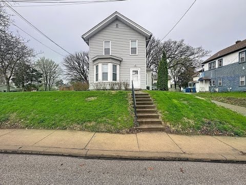 1206 Bridge Ave, Davenport, IA home video tour