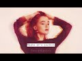 Maisie peters  glowing review lyrics