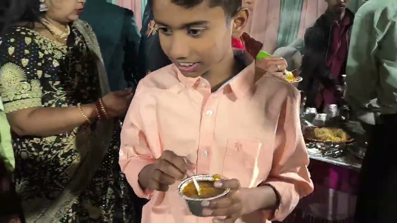 Sadi me aagya pura maja 😁👑☺️✨