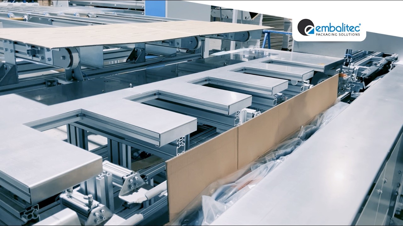 Automatic line for packaging awning arms