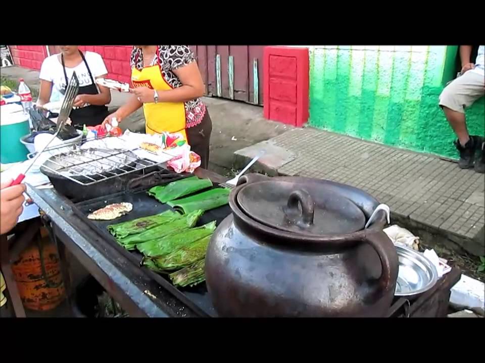 CALLE DE LA ALEGRIA EN JIQUILISCO
