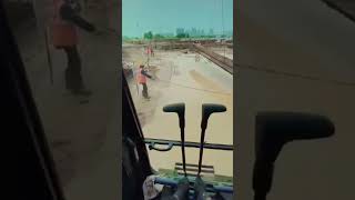 #crawler #crane #treandingshort #trendingvideo