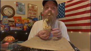 Trying Taco Bell Vegetarian Options For The First Time 🌮 🔔 Are They Any Good 