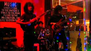 Celebrity Van Java - Illogical Heart (Instrumental) Wealth