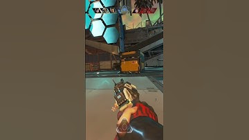 I missed two shots but still got him #shorts #apexlegends