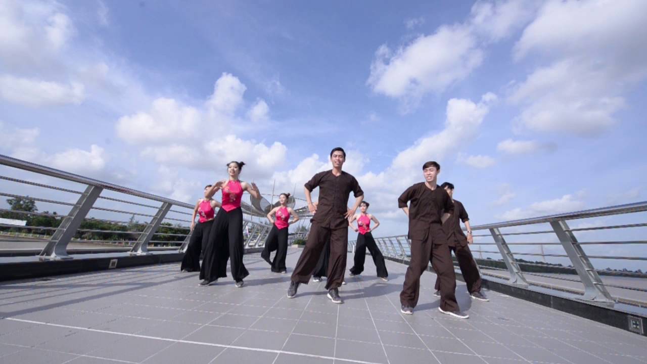 BANG BANG! - YouTube