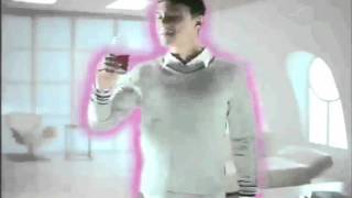 Iklan Promuno  Daniel Mananta