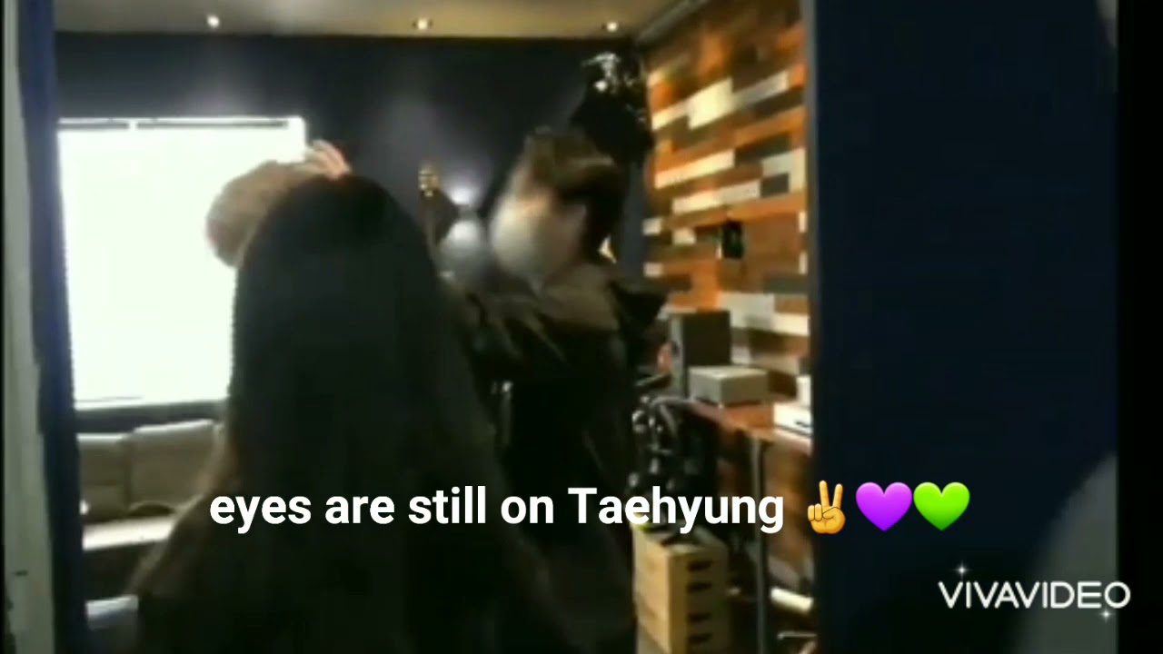 Taehyung got mad and ignored Jungkook because of Jikook almost kissing scene? #taekook #vkook #kookv