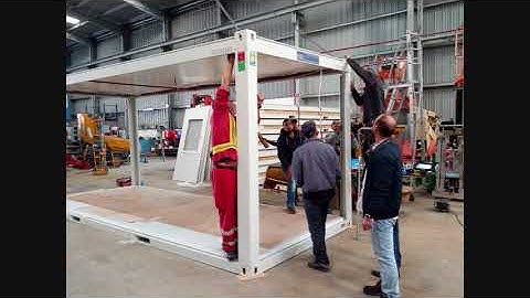 Ubaristi Maroc - Montage Bureau Chantier Containex