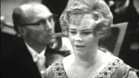 Cristina Deutekom sings Regnava nel silenzio - Qua...
