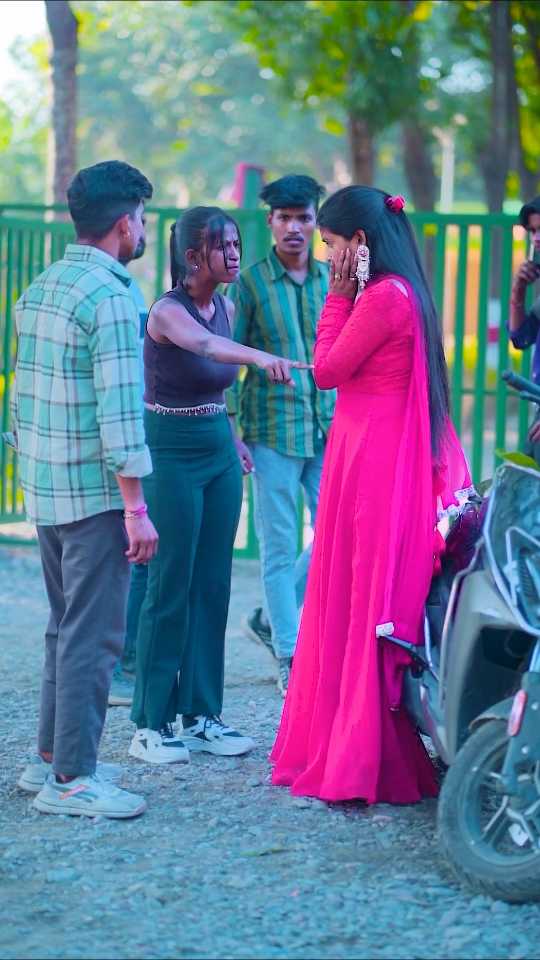 Neki ki raho pe tu chal rabba rhega tere sang