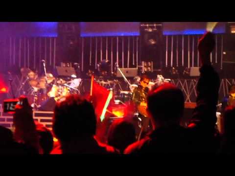 Wynners 2011 溫拿38大躍進演唱會 - 愛到你發狂