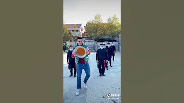 الشيف بوراك الترند الجديد مع اغنيه محمد الشيخ روعة شوف الإبداع من الشيف بوراك 