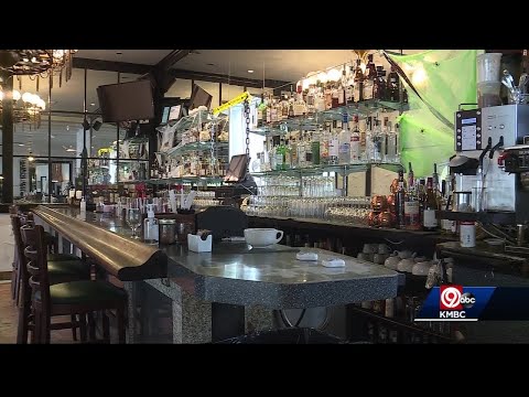 Vídeo: 14 Bares E Restaurantes Que Os Moradores De Kansas City Juram - Matador Network
