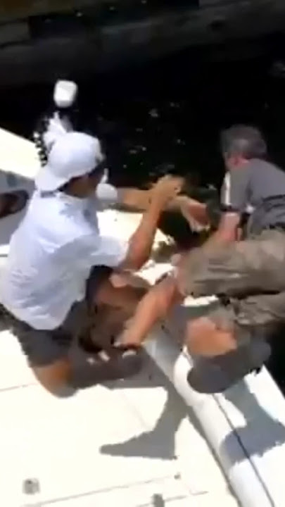 Strongest Shark Beats Up Little Redneck Man 