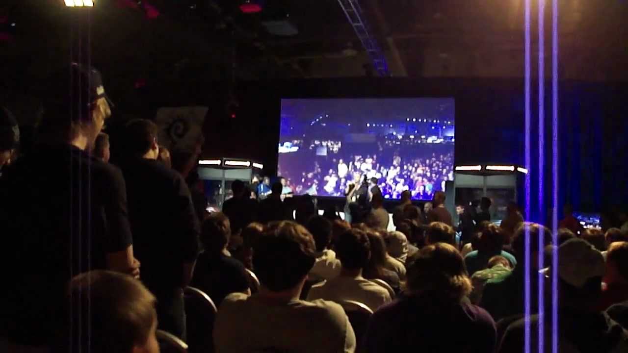 MLG Columbus, Sundance DiGiovanni speaks before the finals