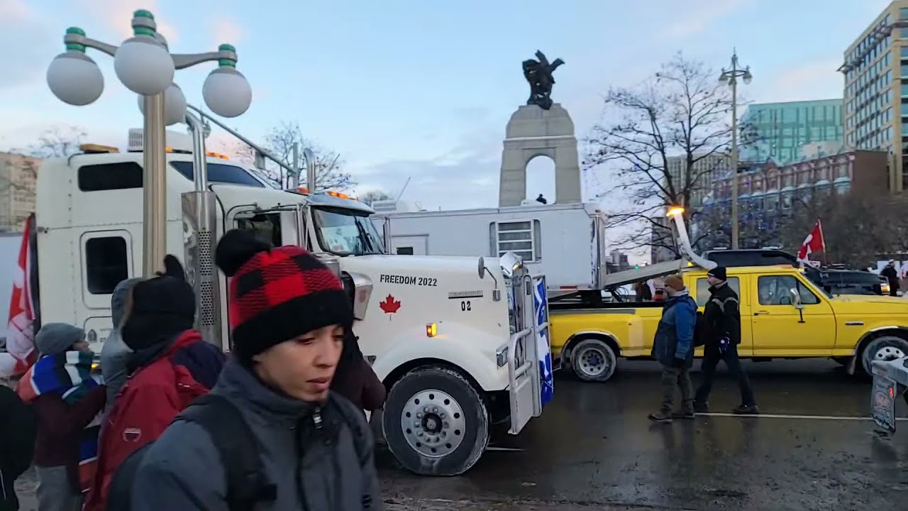 ⁣🔴LIVE Ottawa - RAW Footage: Freedom Convoy 2022 - Parliament Hill - Sunday Jan 30 pt 2