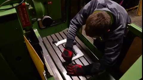 CNC Mill 08 - Timelapse preparing and milling