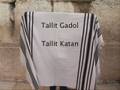 How to put on a tallit