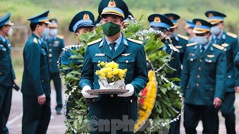 Xúc động lễ tang thiếu tá phi công Trần Ngọc Duy