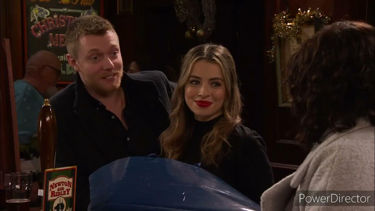 Coronation Street The Night Before Christmas Ending Scene 23rd coronation-street-the-night-before-christmas-ending-scene-23rd