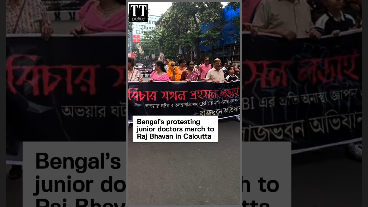 Bengal’s Junior Doctors March to Raj Bhavan as Their Hunger Strike Enters 10th Day 