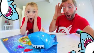 Father & Son PLAY SHARK CHASE GAME! / Swim Or Be Chomped! screenshot 5